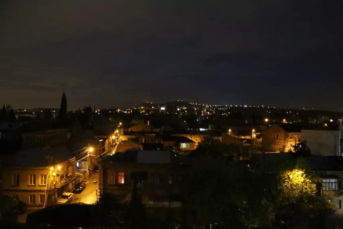 Your Home In Tbilisi: Cosy Stay In The Old City Exterior foto